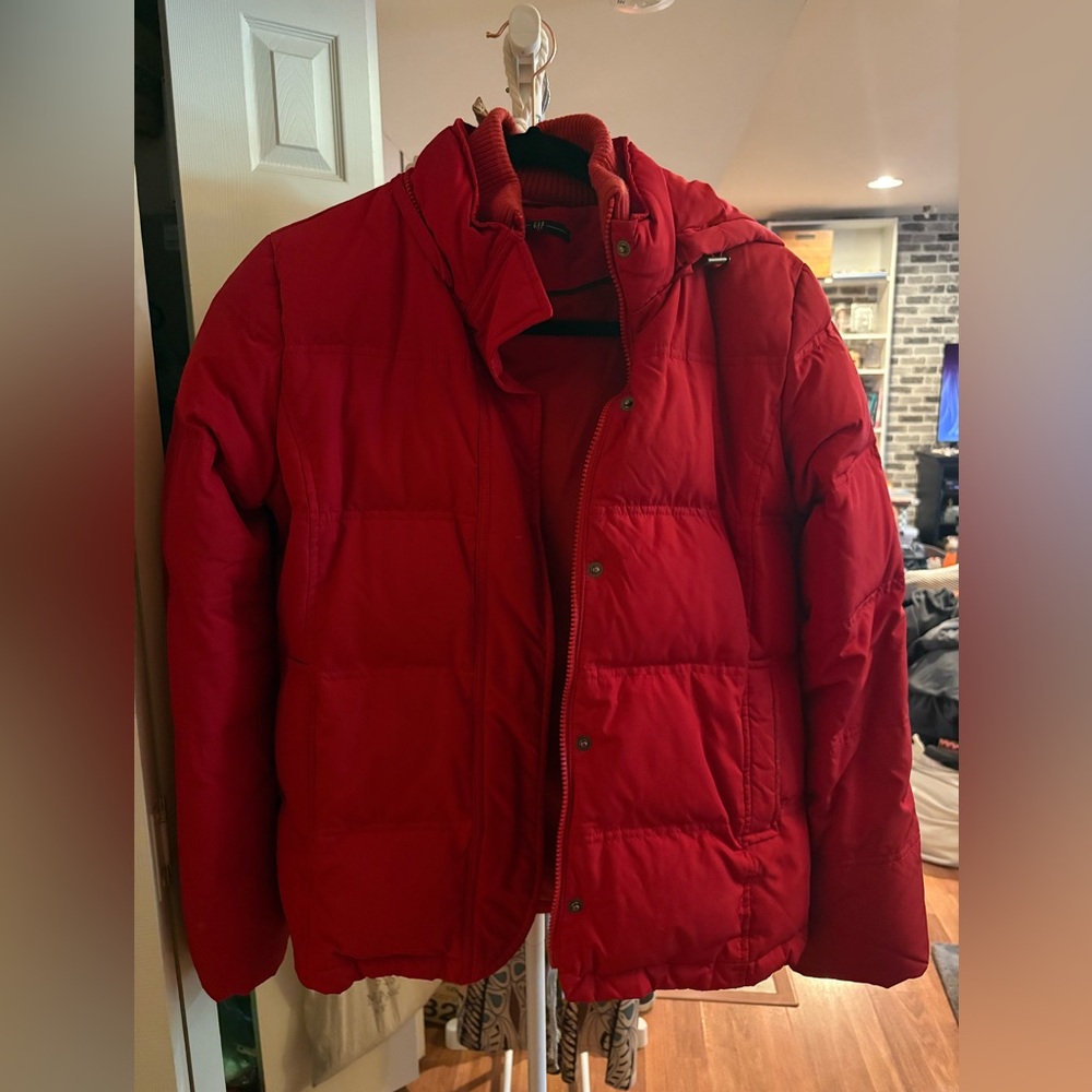 GAP Women's Red Puffer Jacket